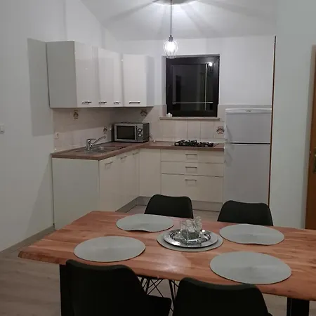 Apartment Apartmani Gordana Pula