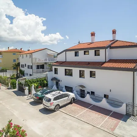 Apartmani Gordana *